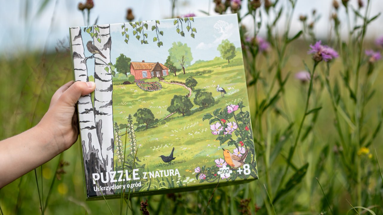 Puzzle na prezent, botaniczne, przyrodnicze, z kwiatami, ptakami, sadem i łąką. Prezent, współpraca B2B.